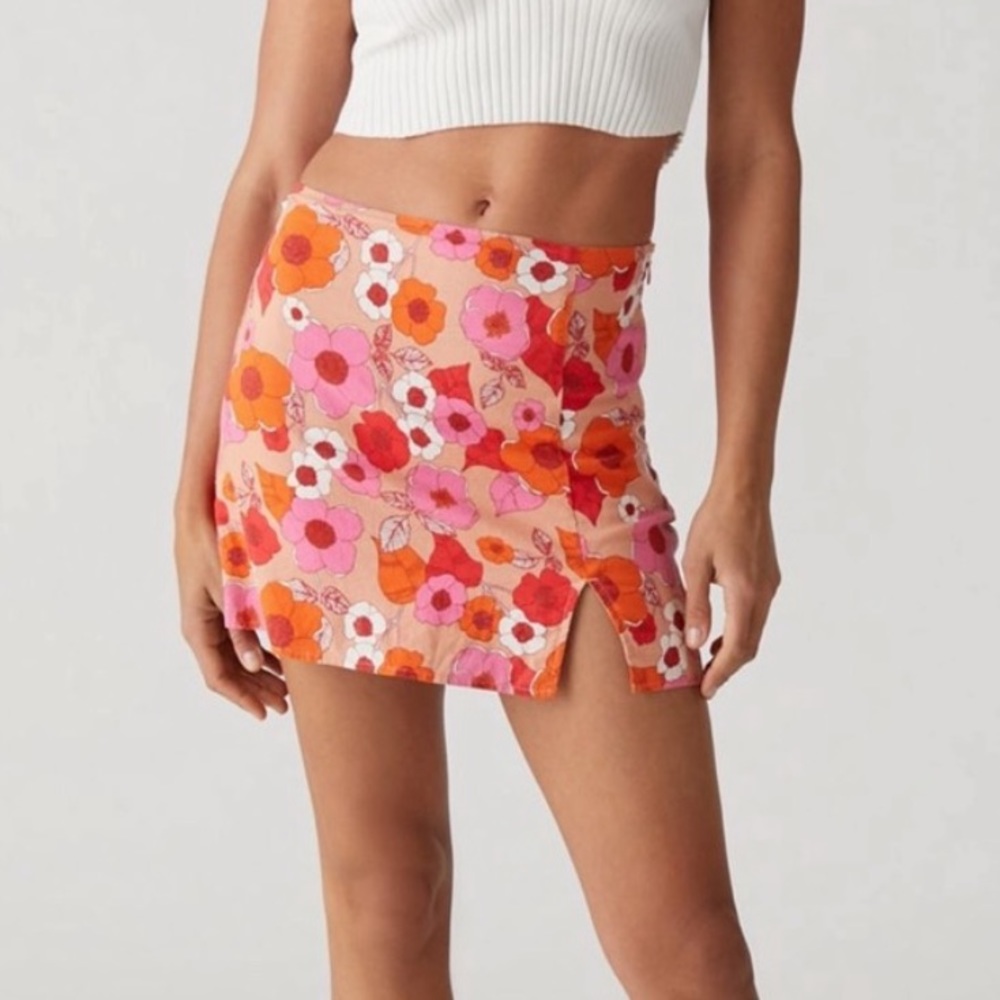 Urban outfitters orange and pink floral skirt size xs